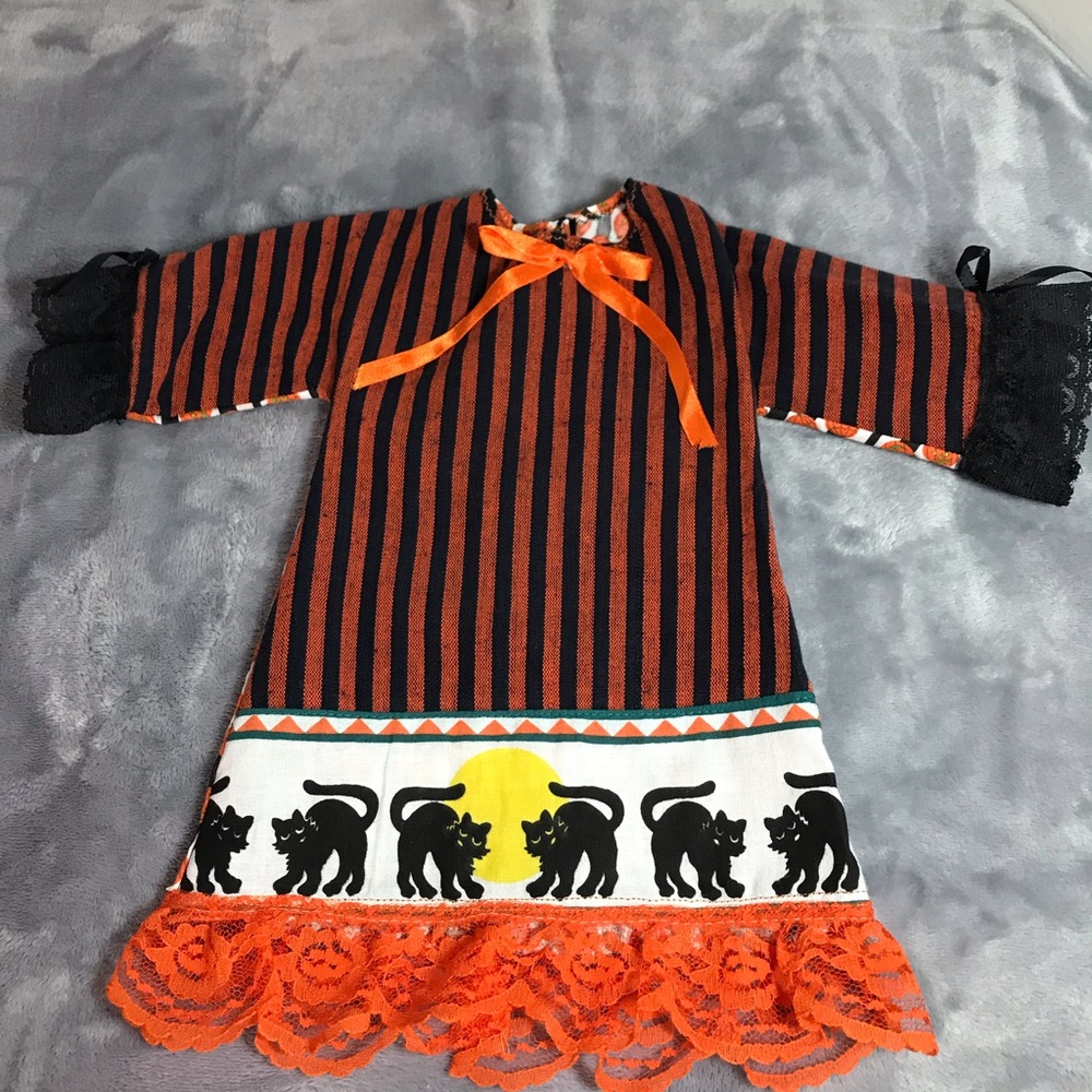Vintage Halloween Doll Dress stuffed animal dress black cats Jack o’lanterns